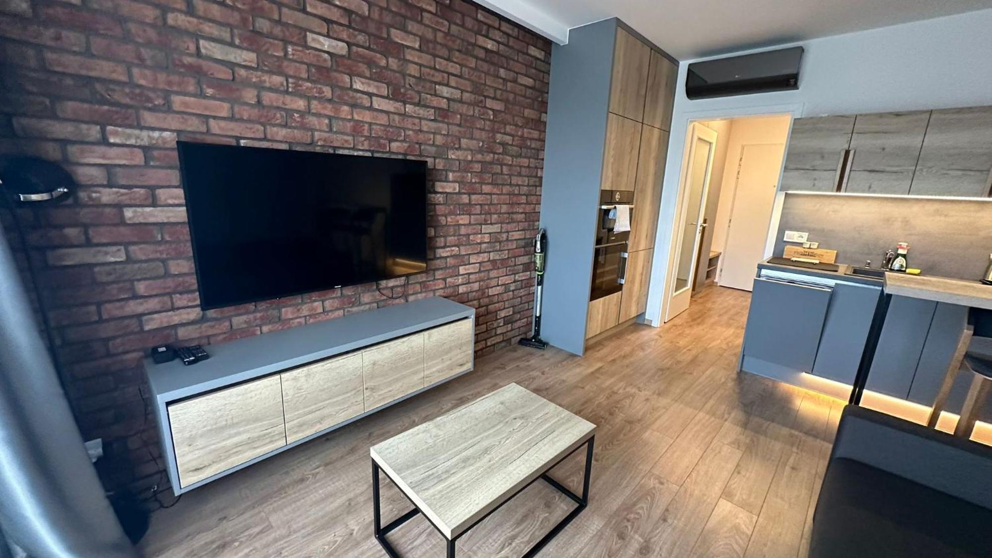 Ah Radnica V Apartamento Košice Exterior foto